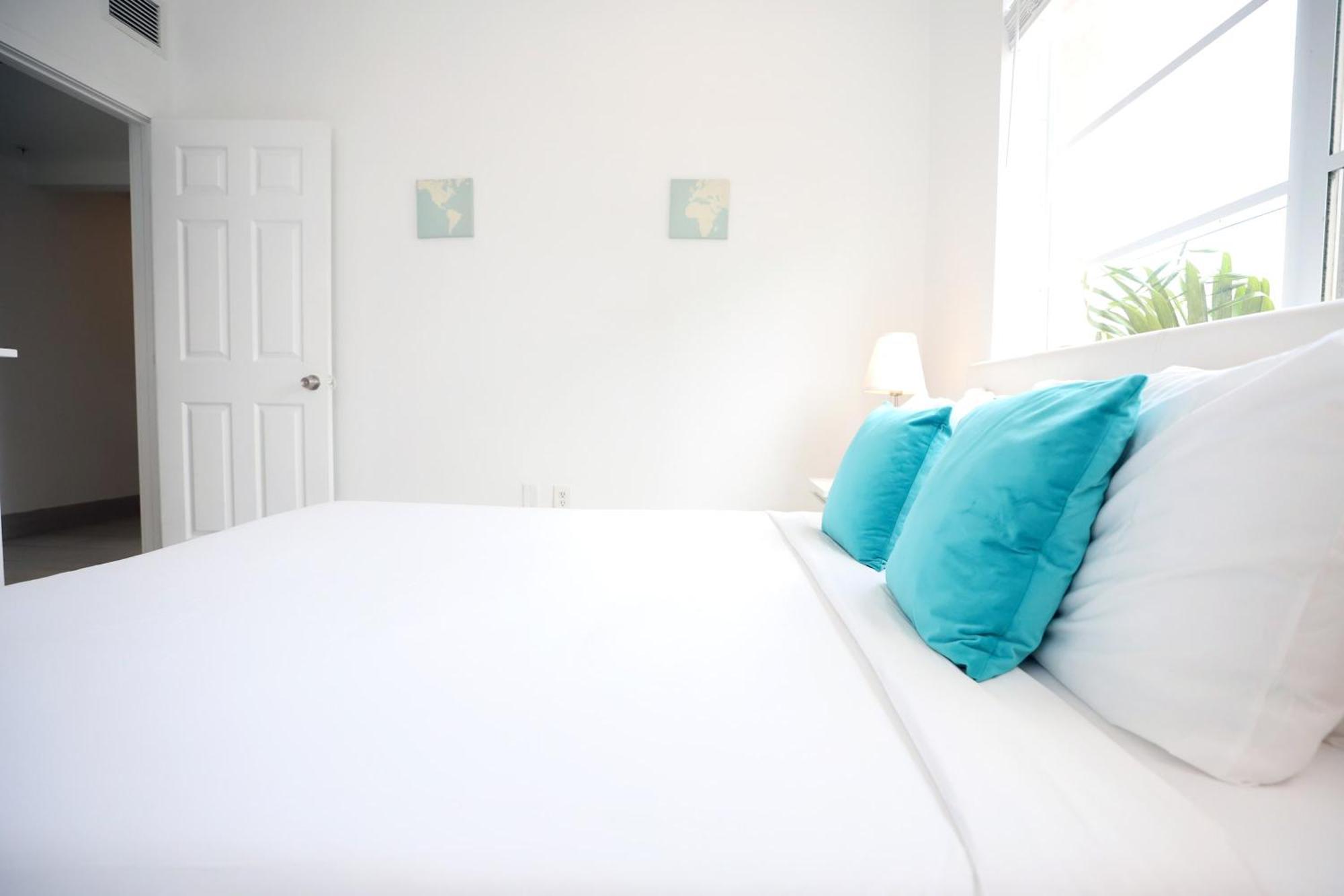 מיאמי ביץ' 2 Bedroom Apartment 3 Minute Walk To South Beach & Ocean Drive מראה חיצוני תמונה