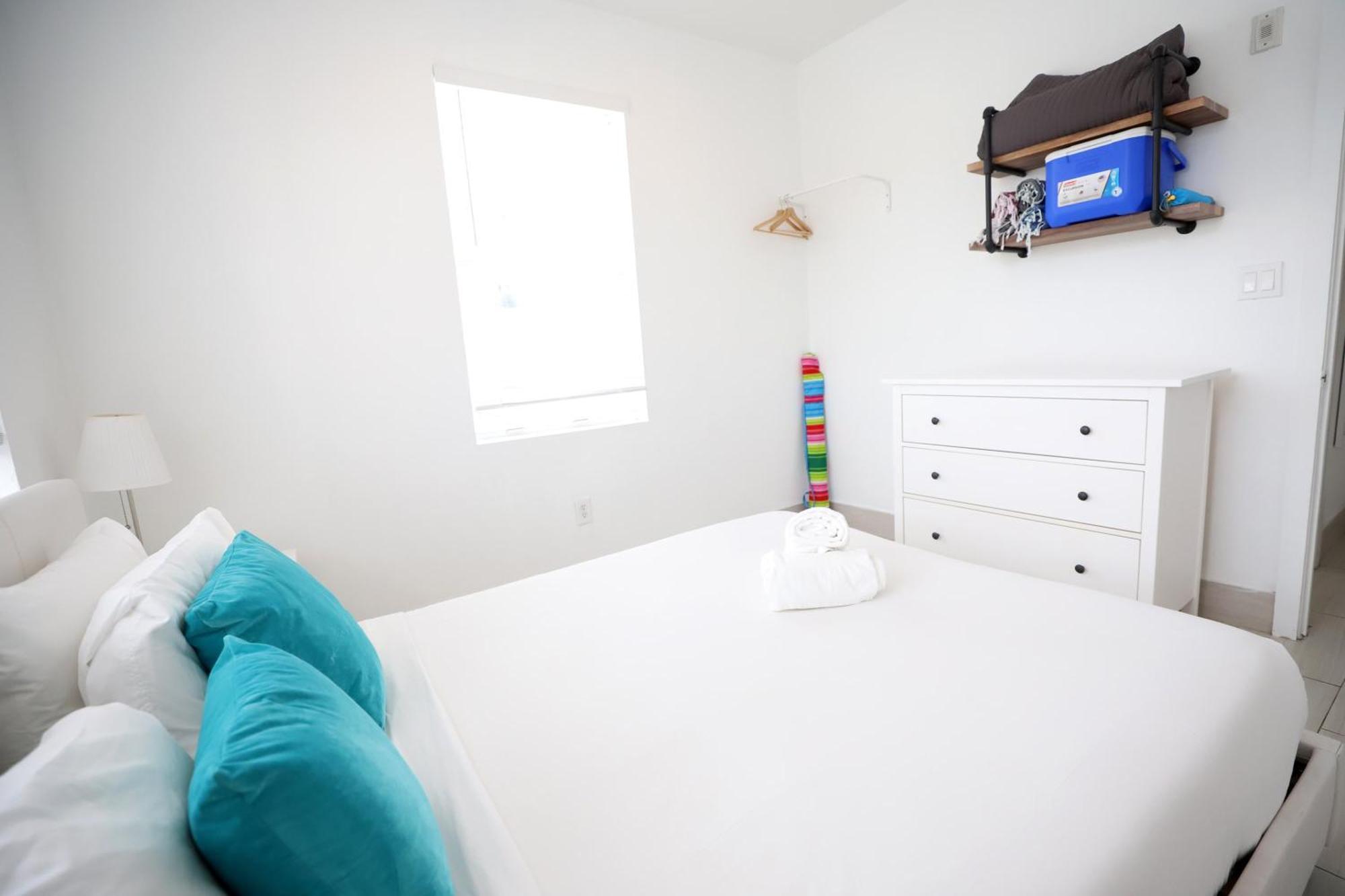 מיאמי ביץ' 2 Bedroom Apartment 3 Minute Walk To South Beach & Ocean Drive מראה חיצוני תמונה