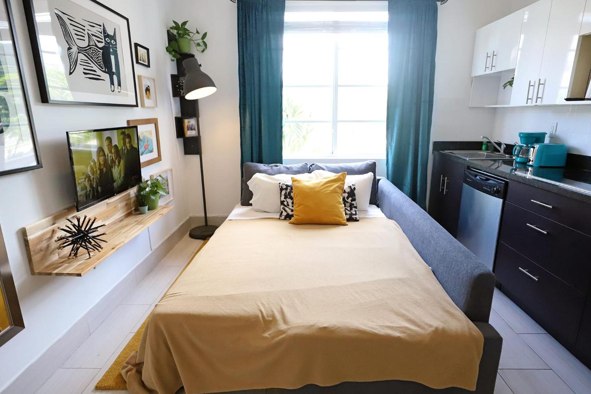מיאמי ביץ' 2 Bedroom Apartment 3 Minute Walk To South Beach & Ocean Drive מראה חיצוני תמונה