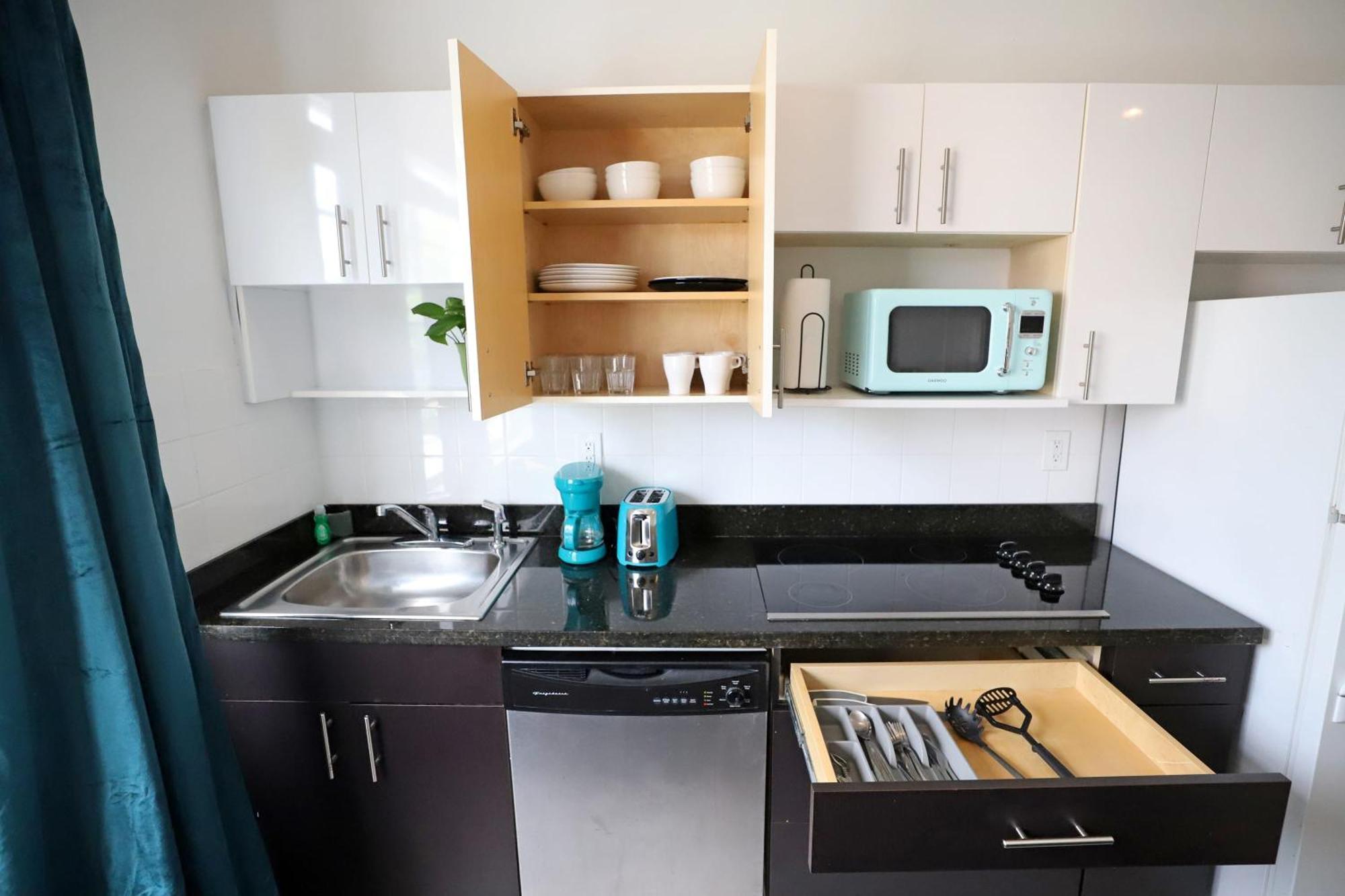 מיאמי ביץ' 2 Bedroom Apartment 3 Minute Walk To South Beach & Ocean Drive מראה חיצוני תמונה