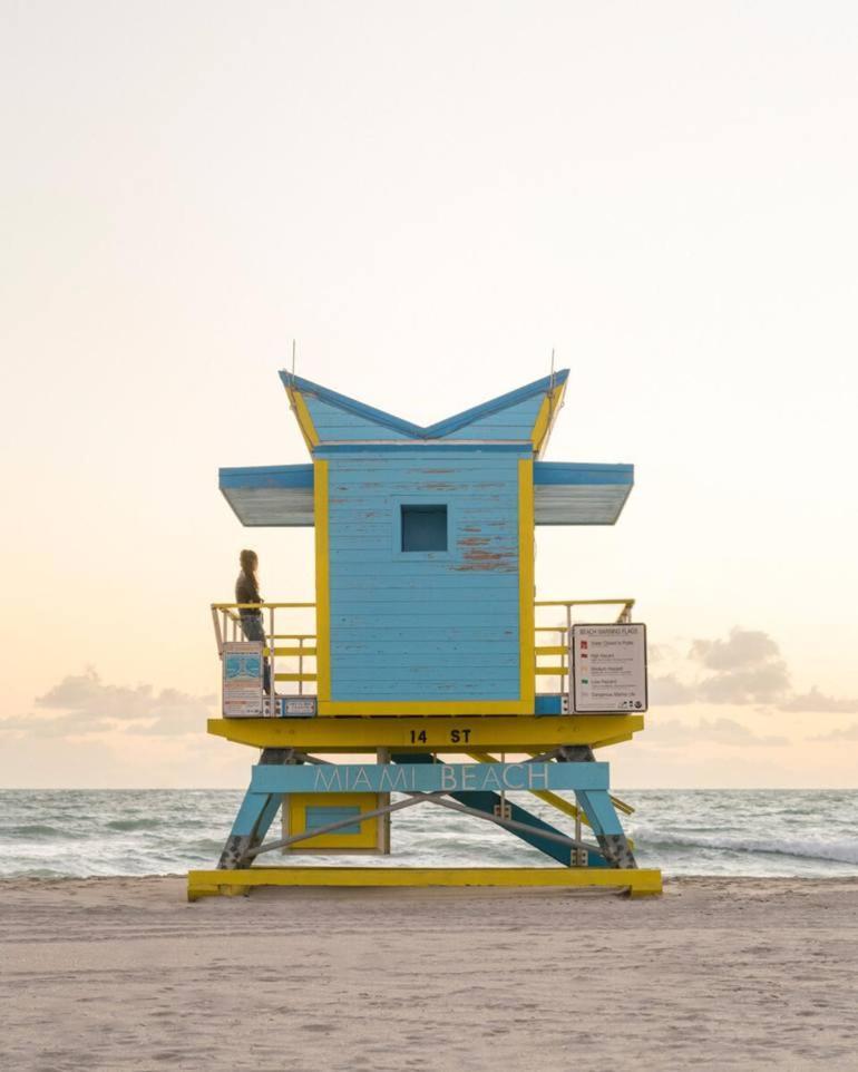 מיאמי ביץ' 2 Bedroom Apartment 3 Minute Walk To South Beach & Ocean Drive מראה חיצוני תמונה